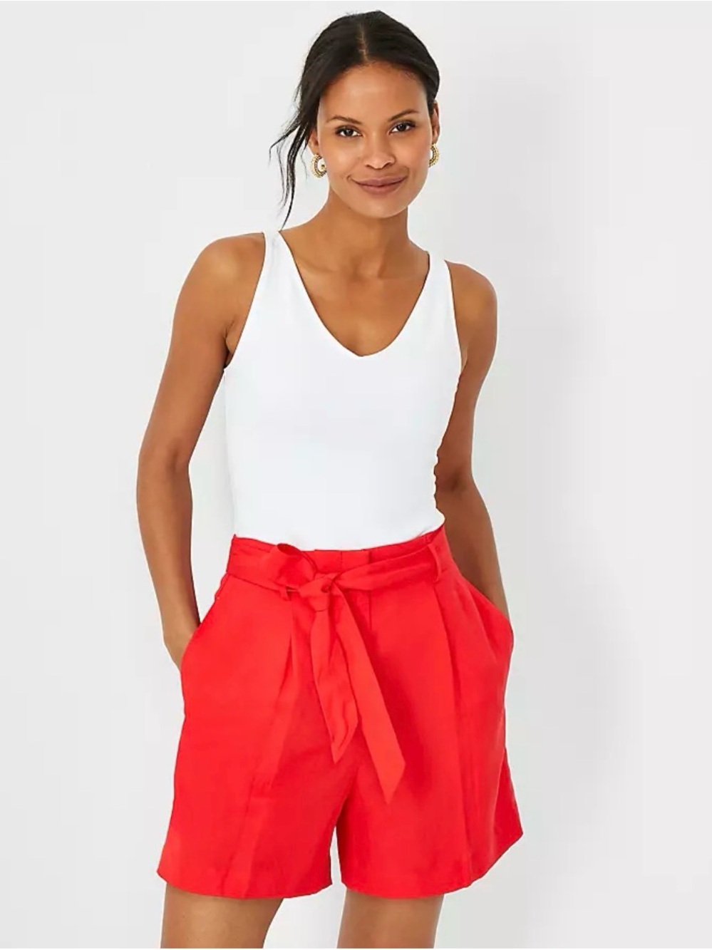 Ann Taylor The Tie Waist Pleated Short in Linen Blend